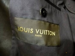 'LOUIS VUITTON'