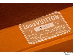 'LOUIS VUITTON ' 'LOUIS VUITTON '