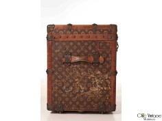 'LOUIS VUITTON ' 'LOUIS VUITTON '