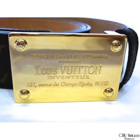 LOUIS VUITTON Boucle Monogram