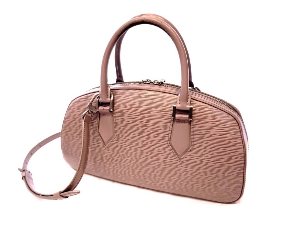'LOUIS VUITTON' 'LOUIS VUITTON'