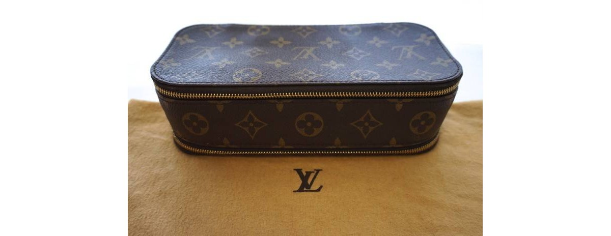Neceser de Maquillaje LOUIS VUITTON
