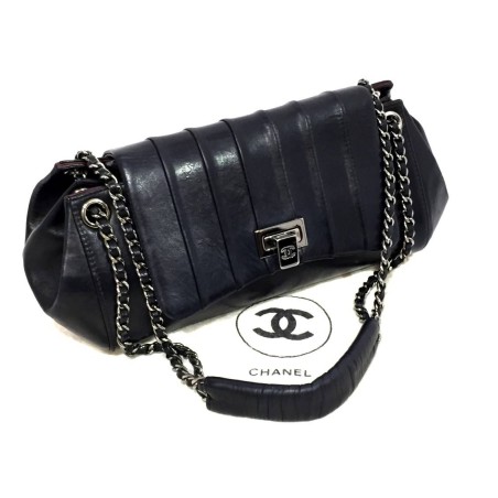 Bolso Hombro CHANEL modelo “Acordeón” 