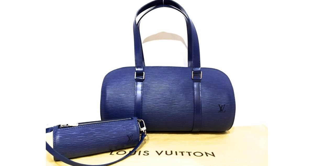 Bolso LOUIS VUITTON Modelo “SOUFLOT”