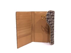 Cartera CHRISTIAN DIOR modelo Saddle Cartera CHRISTIAN DIOR modelo Saddle