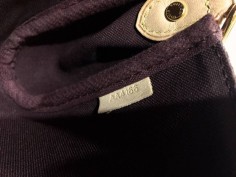 Bolso LOUIS VUITTON mod. FAVORITE PM Bolso LOUIS VUITTON mod. FAVORITE PM