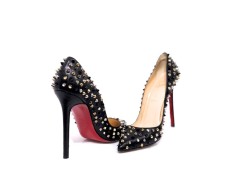 Salones LOUBOUTIN Modelo Spike