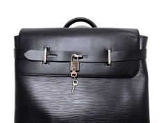 Mochila Caballero LOUIS VUITTON modelo STEAMER Mochila Caballero LOUIS VUITTON modelo STEAMER