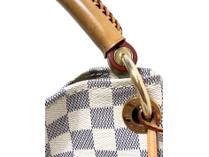 Bolso LOUIS VUITTON modelo ARTSY MM (artículo pre-amado)