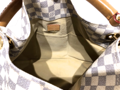 Bolso LOUIS VUITTON modelo ARTSY MM Bolso LOUIS VUITTON modelo ARTSY MM
