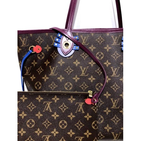 Bolso LOUIS VUITTON Neverfull Totem (artículo pre-amado)