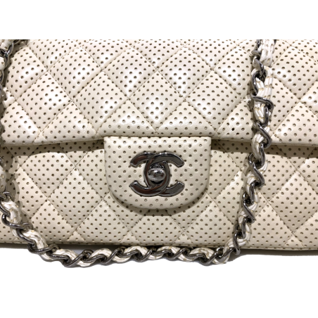 Bolso CHANEL Perforated Mini flap (artículo pre-amado)