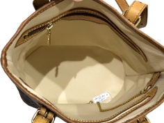Bolso LOUIS VUITTON Modelo Buckett Bolso LOUIS VUITTON Modelo Buckett