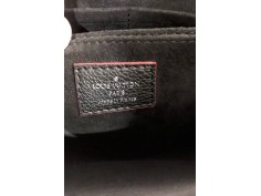 Bolso LOUIS VUITTON MYLOCKME STUDS Bolso LOUIS VUITTON MYLOCKME STUDS