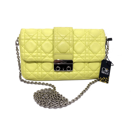 Bolso DIOR Modelo MISS DIOR (articulo pre-amado)