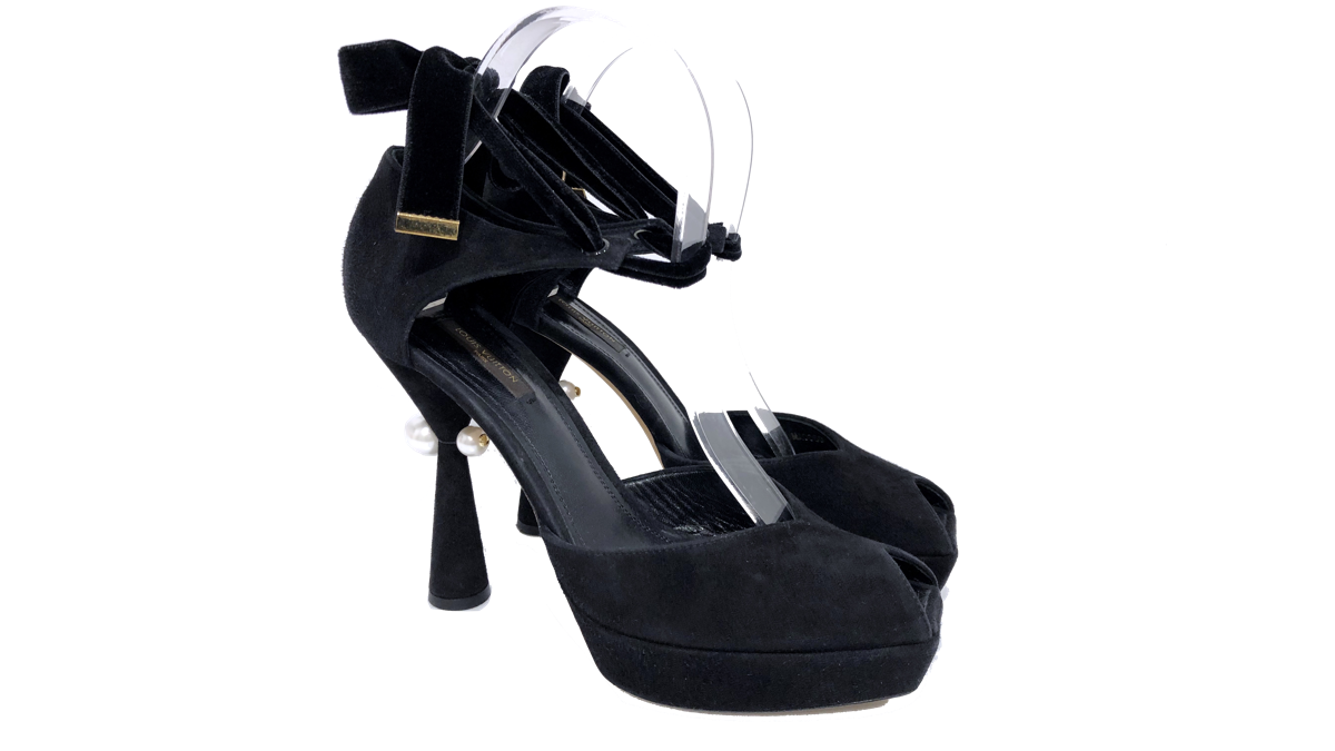 Peep toes de ante negro LOUIS VUITTON