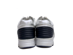 Zapatillas CHANEL Cuero Plateado Zapatillas CHANEL Cuero Plateado