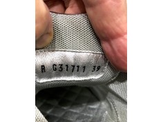 Zapatillas CHANEL Cuero Plateado Zapatillas CHANEL Cuero Plateado