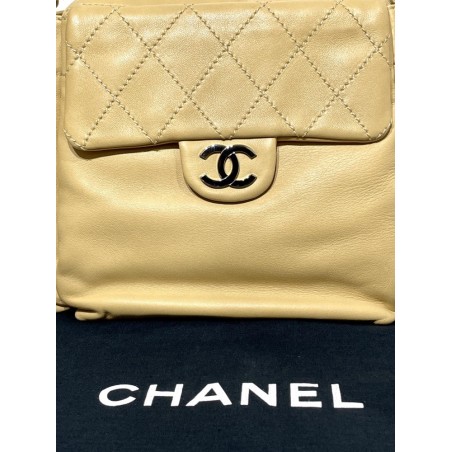 Bolso Hombro CHANEL Cannage Beige