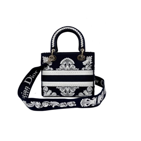 Bolso DIOR Lady Dior D-LITE