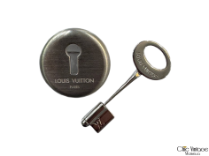 Broche Llave LOUIS VUITTON