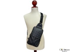Bolso LOUIS VUITTON Avenue