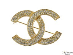 Broche CHANEL CC