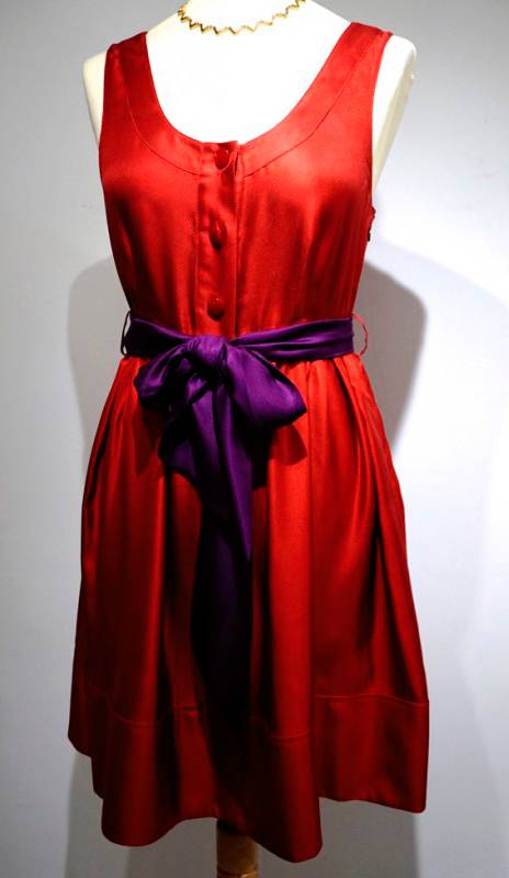 vestido-rojo-vino-marc-by-marc-jacos